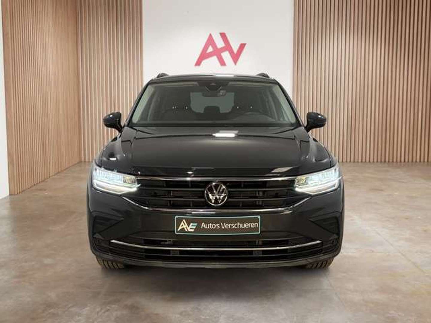 Volkswagen TIGUAN Life E-Hybrid - 2022 - Joinsteer - #1