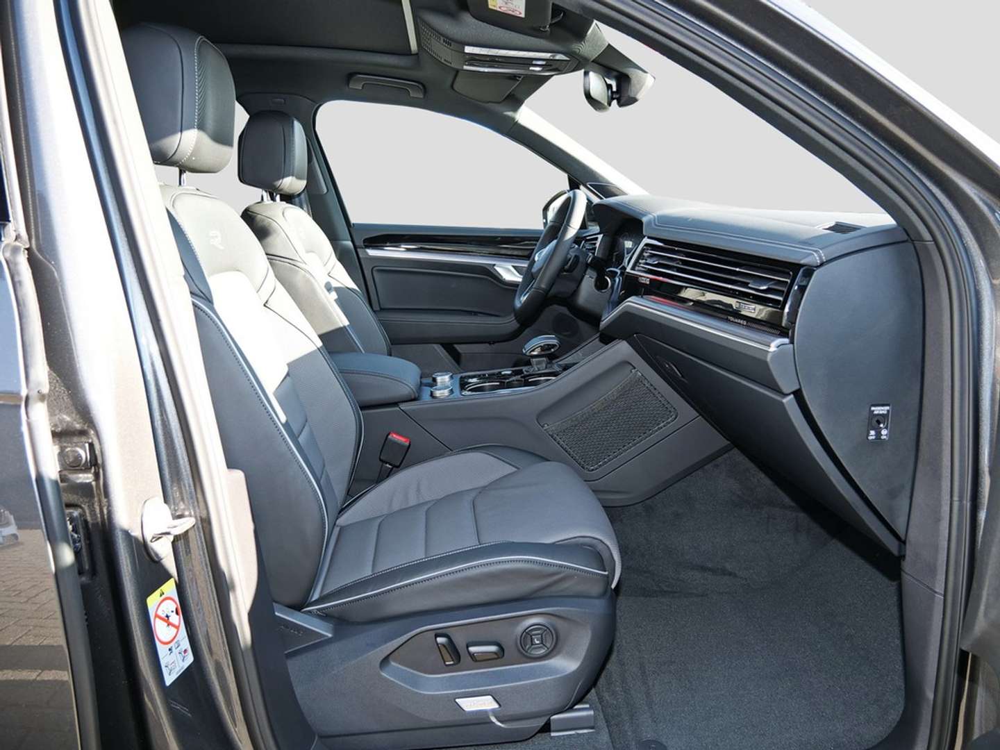 Volkswagen Touareg TDI 4Motion R-Line - 2026 - Joinsteer - #7