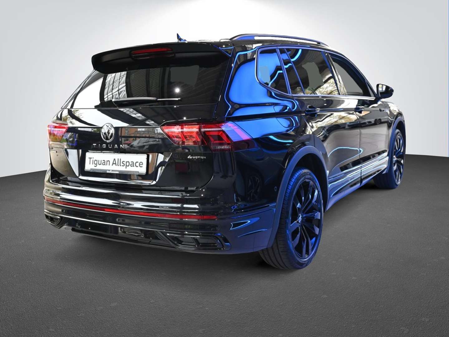 Volkswagen TIGUAN TSI R-Line 4Motion - 2024 - Joinsteer - #3