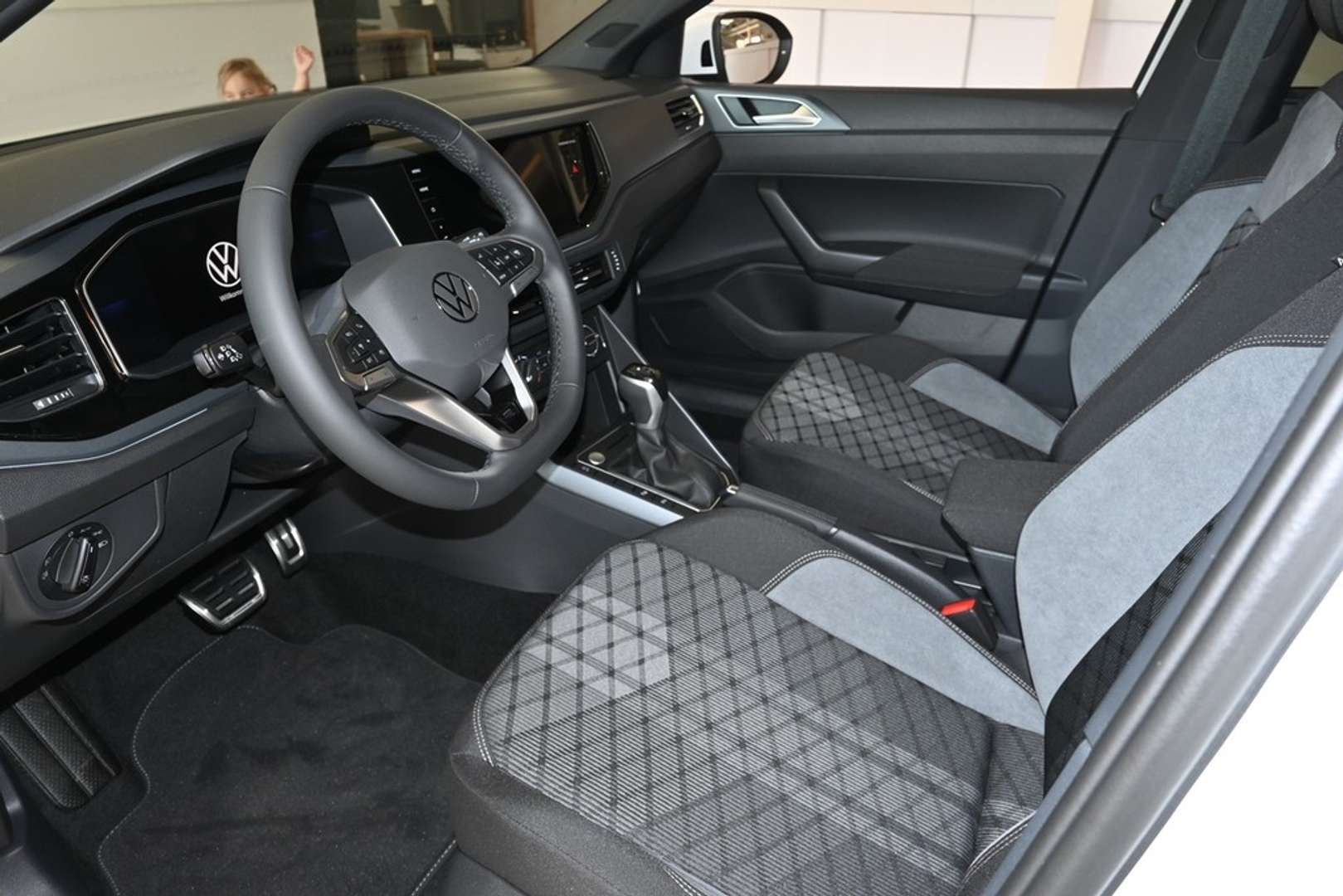 Volkswagen Taigo R-Line - 2025 - Joinsteer - #6