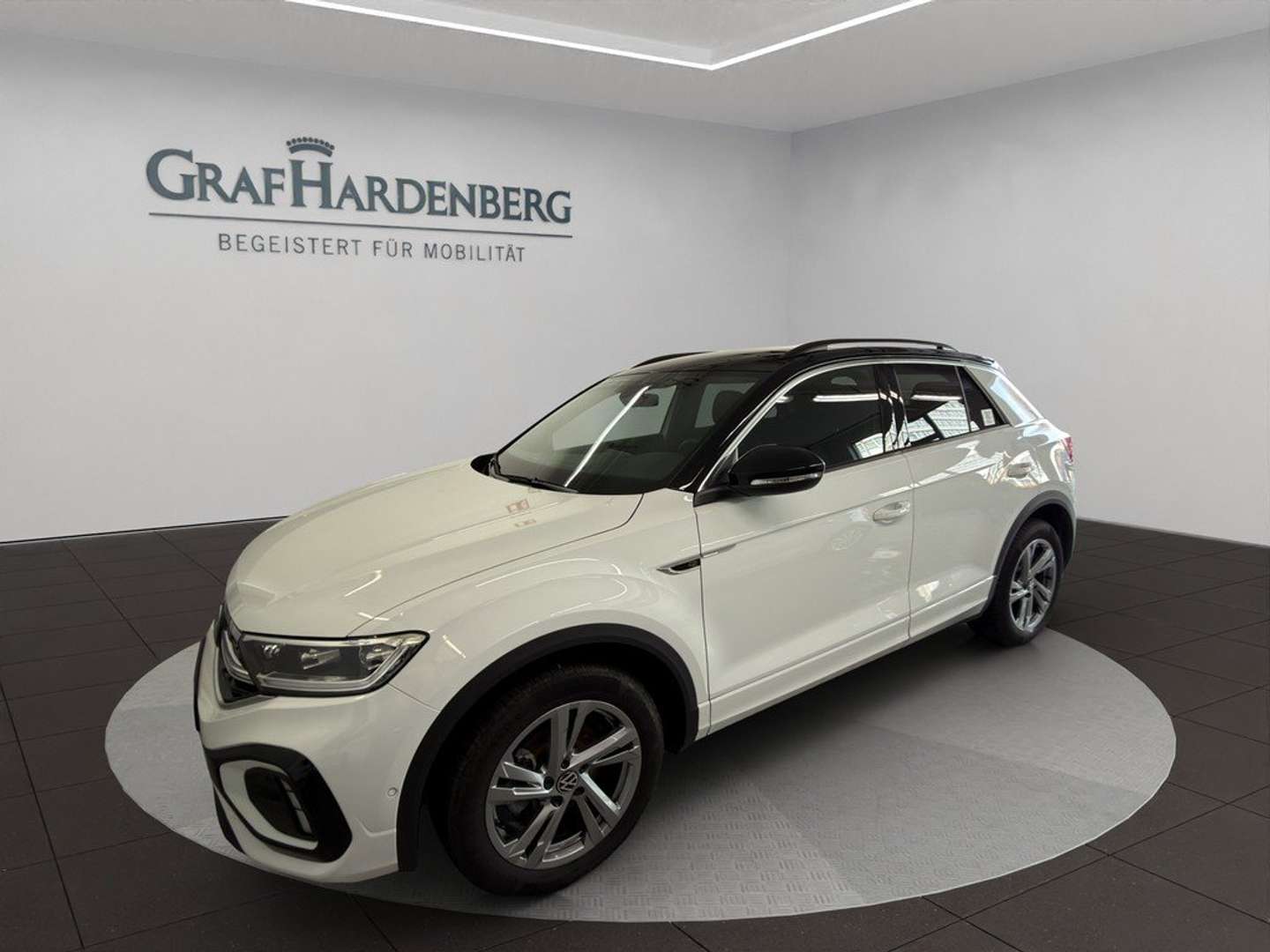 Volkswagen T-Roc R-Line - 2025 - Joinsteer - #1