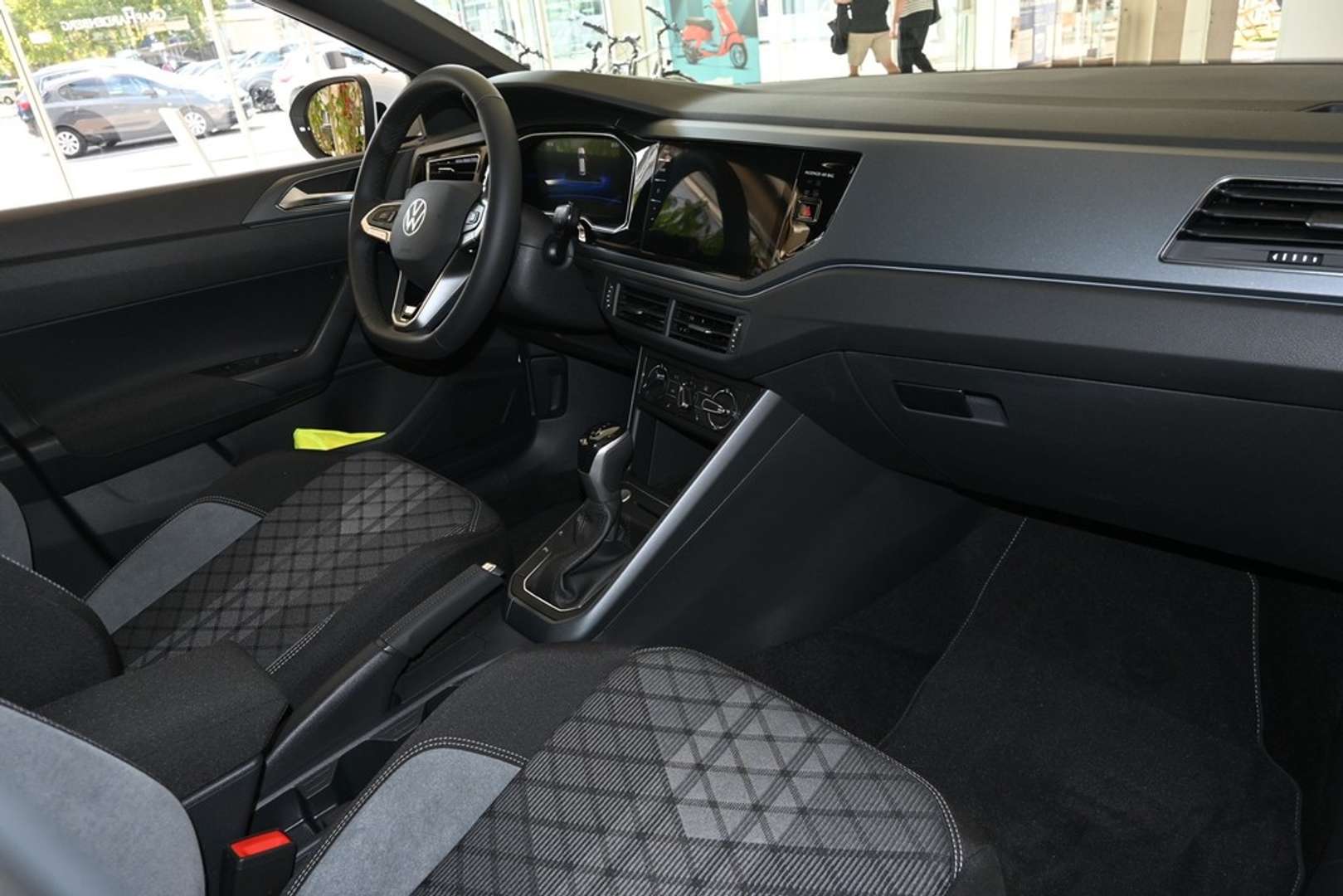 Volkswagen Taigo R-Line - 2025 - Joinsteer - #9