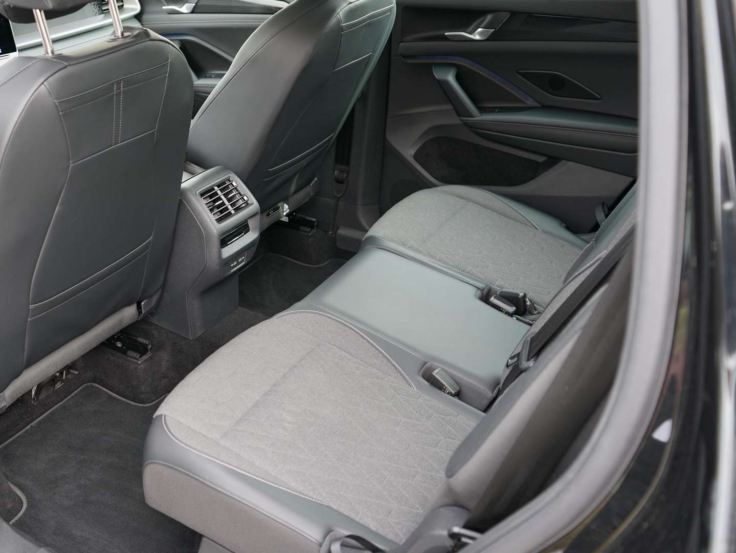 Volkswagen Tayron ETSi Life - 2025 - Joinsteer - #15
