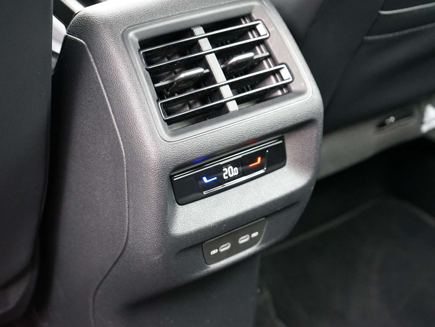 Volkswagen Tayron ETSi Life - 2025 - Joinsteer - #32