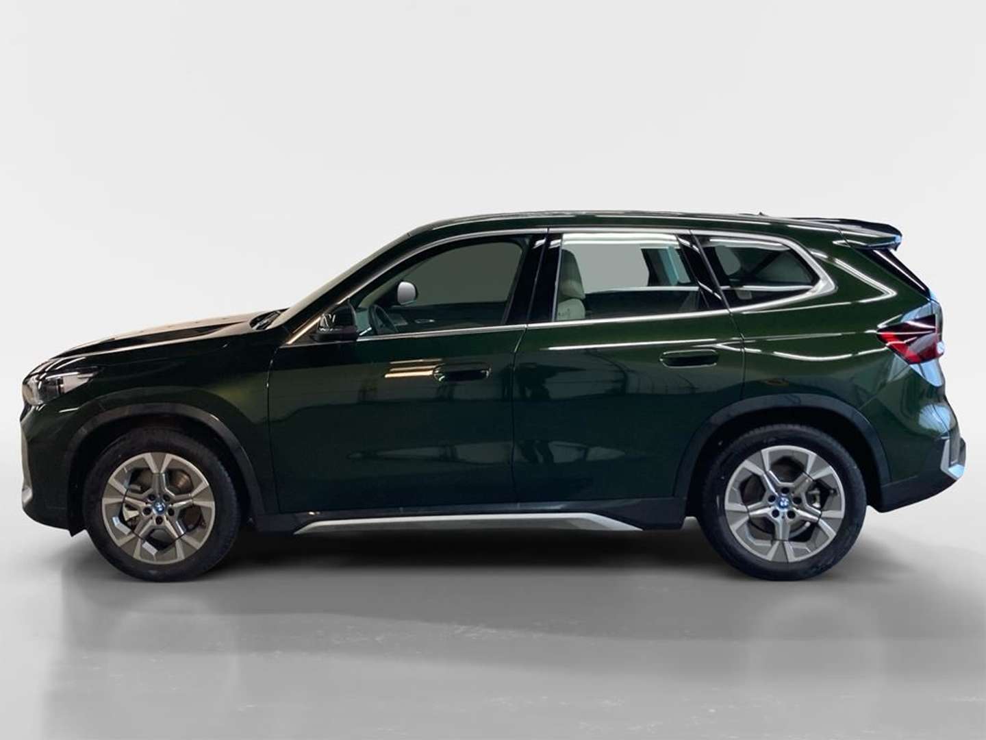 BMW IX1 XLine XDrive - 2025 - Joinsteer - #1