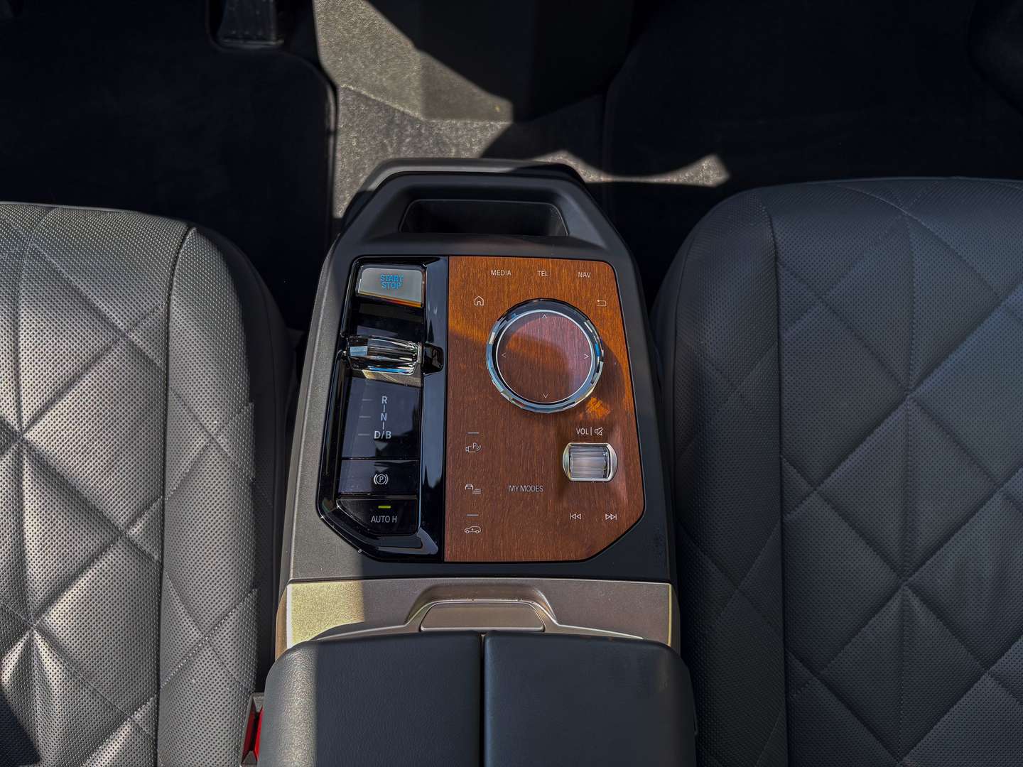 BMW IX M Sport XDrive50 - 2023 - Joinsteer - #13