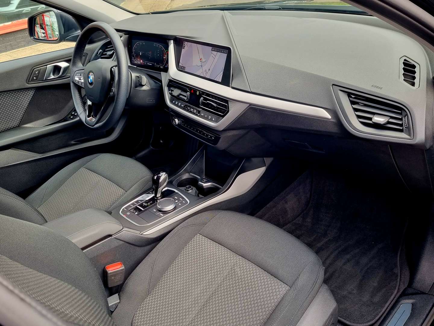 BMW 118i - 2022 - Joinsteer - #11