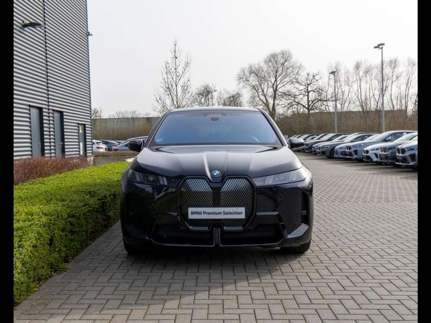 BMW IX M Sport XDrive45 - 2025 - Joinsteer - #4