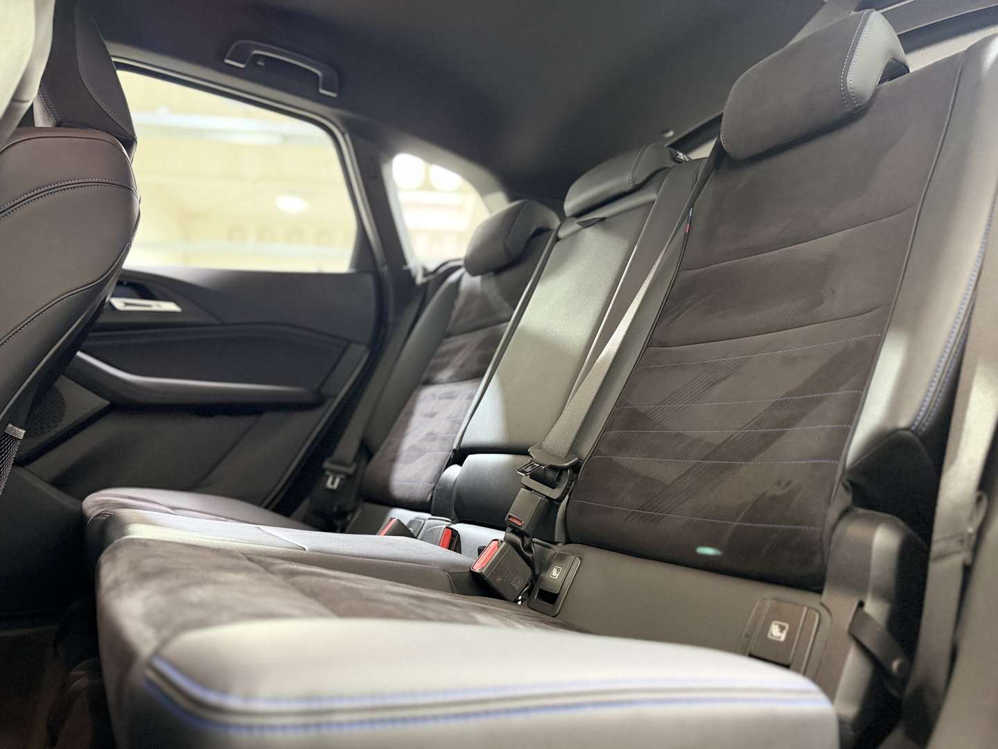 BMW 218i Active Tourer M Sport I - 2023 - Joinsteer - #18