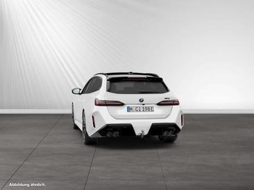 BMW M5 Touring — photo 8