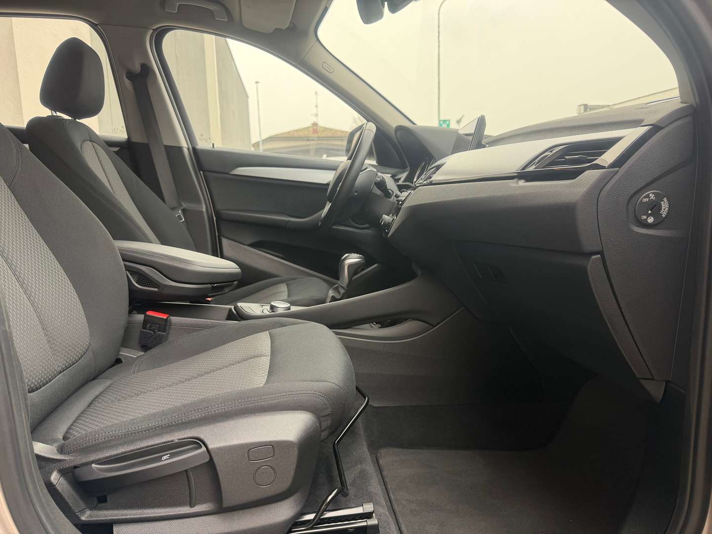 BMW X1 Advantage XDrive25e - 2022 - Joinsteer - #18