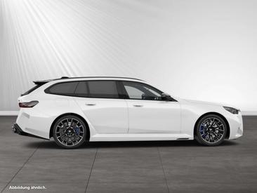BMW M5 Touring — photo 9