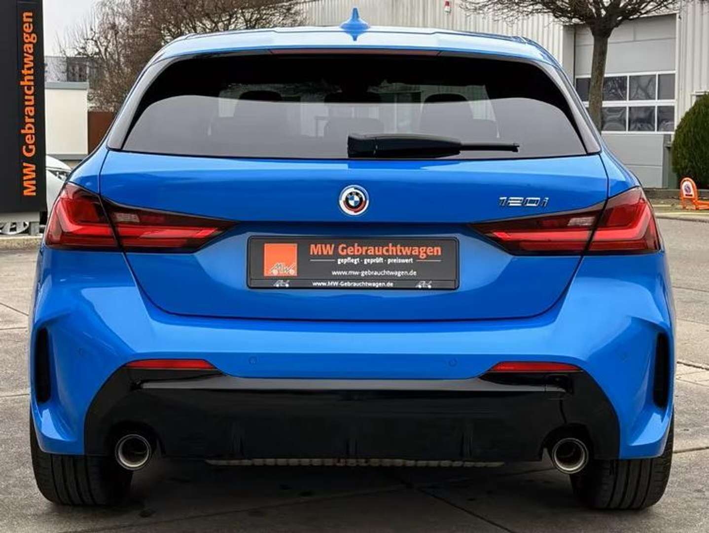 BMW 120i M Sport 120i - 2022 - Joinsteer - #4
