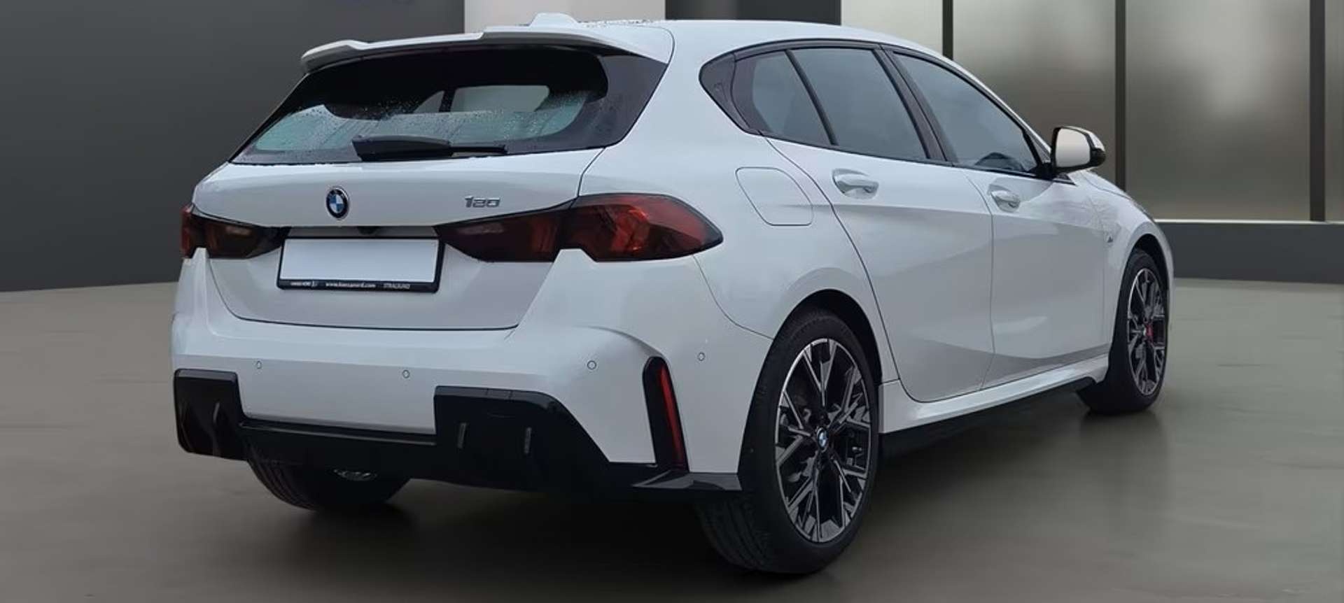 BMW 120i M Sport - 2024 - Joinsteer - #3