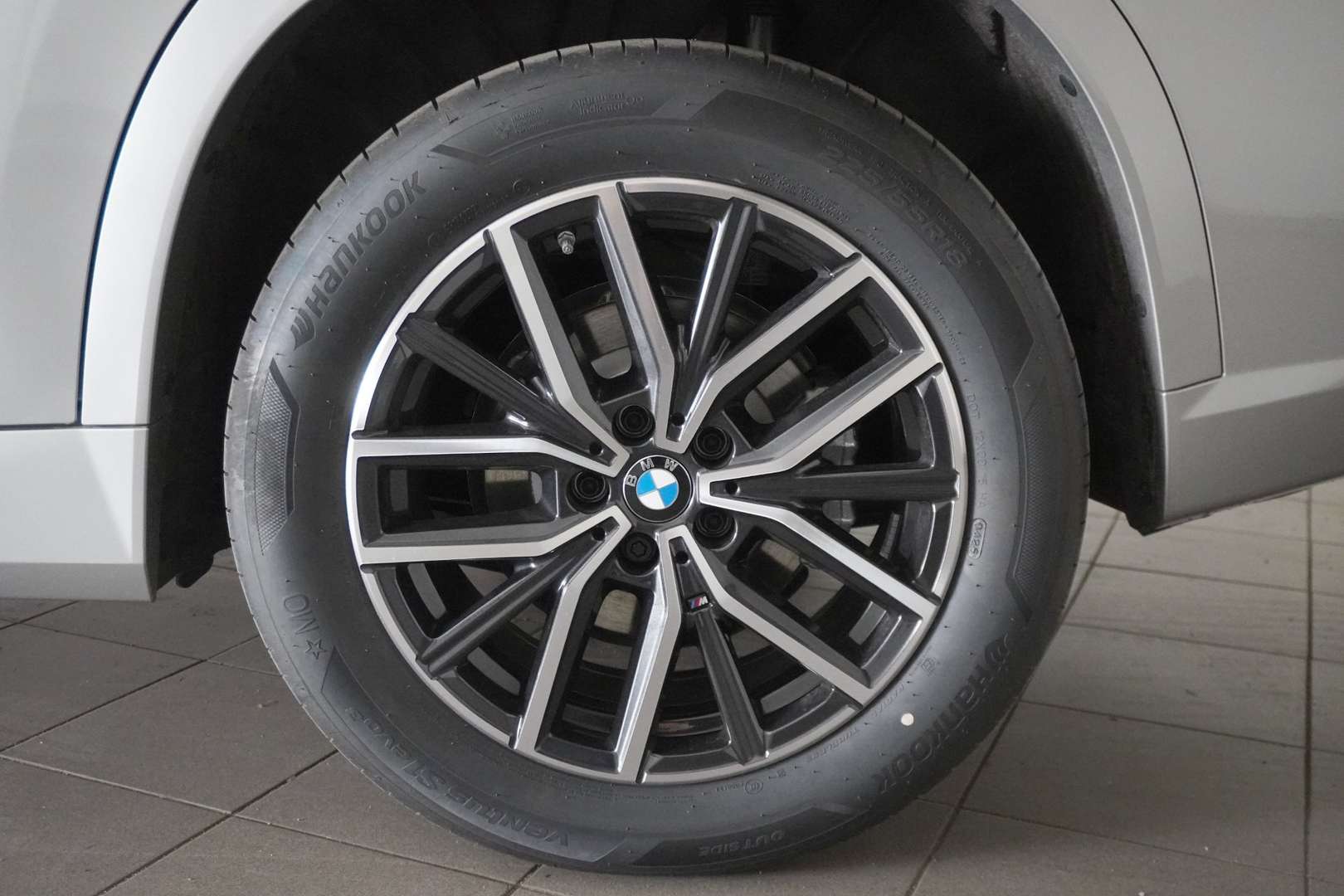 BMW IX1 EDrive20 - 2026 - Joinsteer - #2