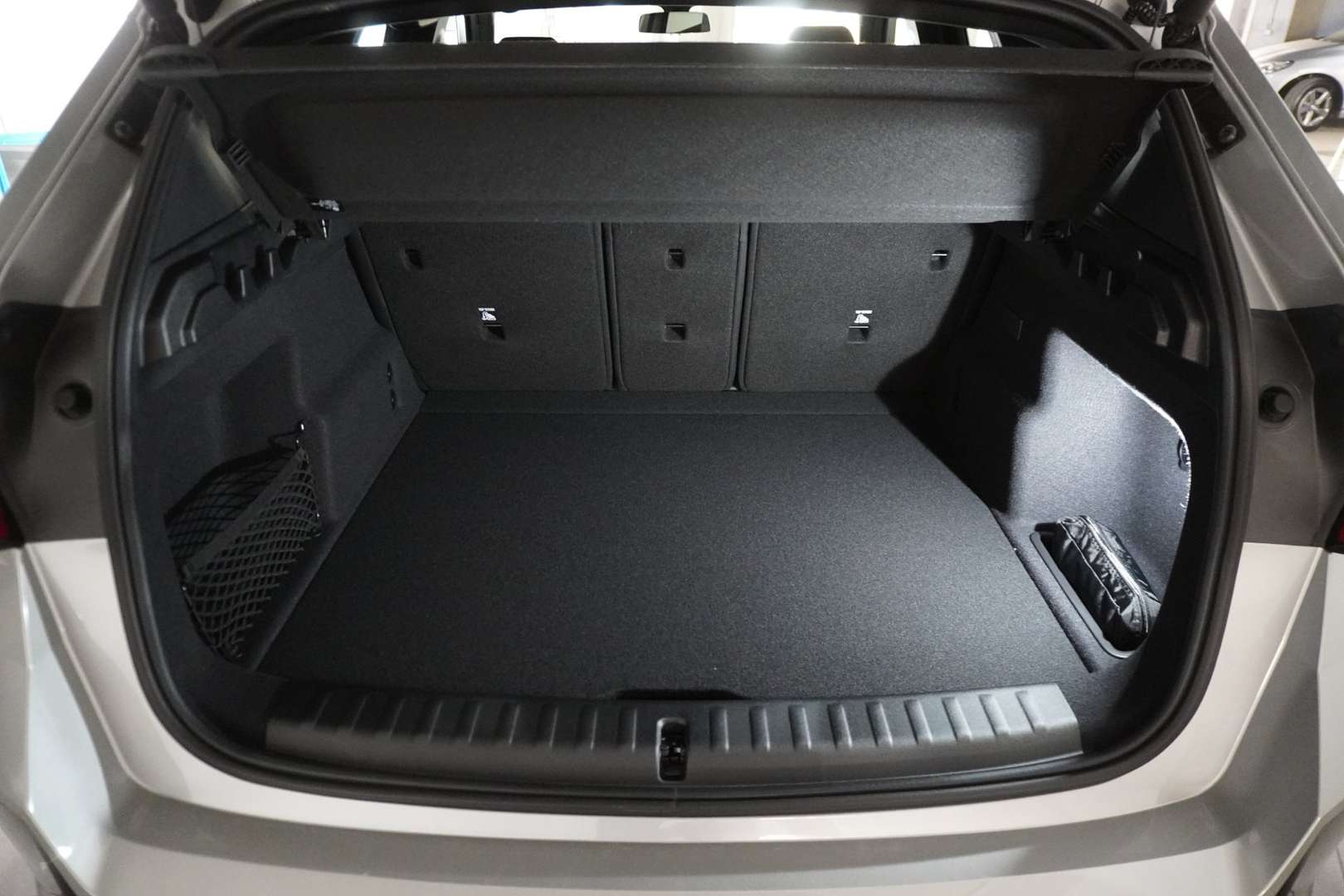 BMW IX1 EDrive20 - 2026 - Joinsteer - #4