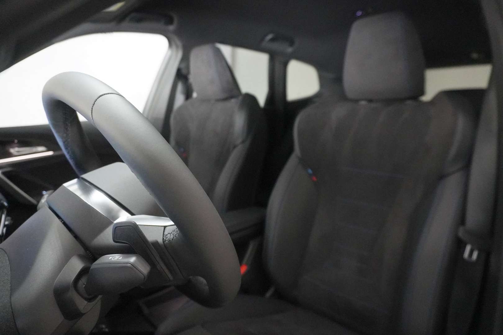 BMW IX1 EDrive20 - 2026 - Joinsteer - #7