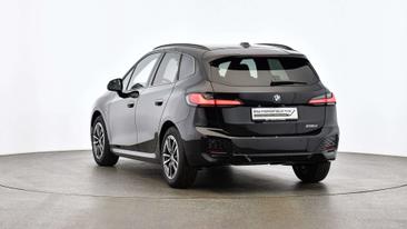 BMW 218d — photo 3