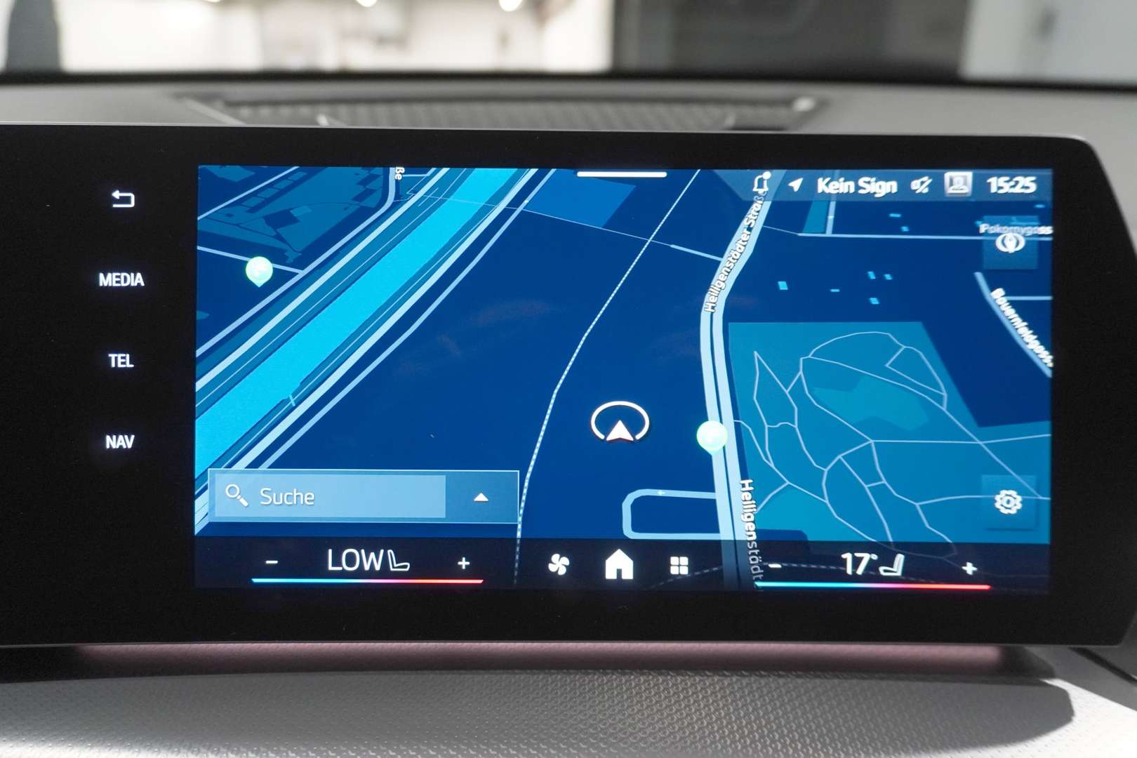 BMW IX1 EDrive20 - 2026 - Joinsteer - #13