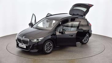 BMW 218d — photo 15