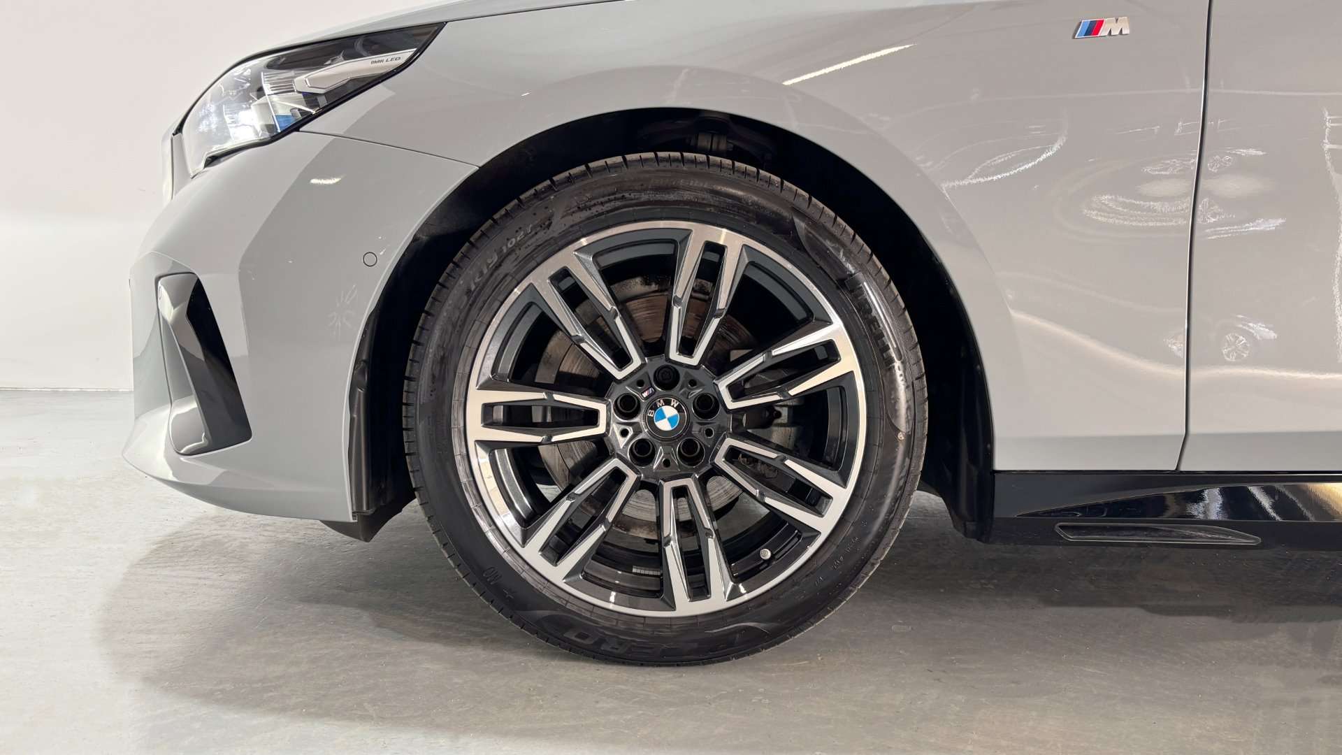 BMW Série 5 520d XDrive - 2025 - Joinsteer - #4