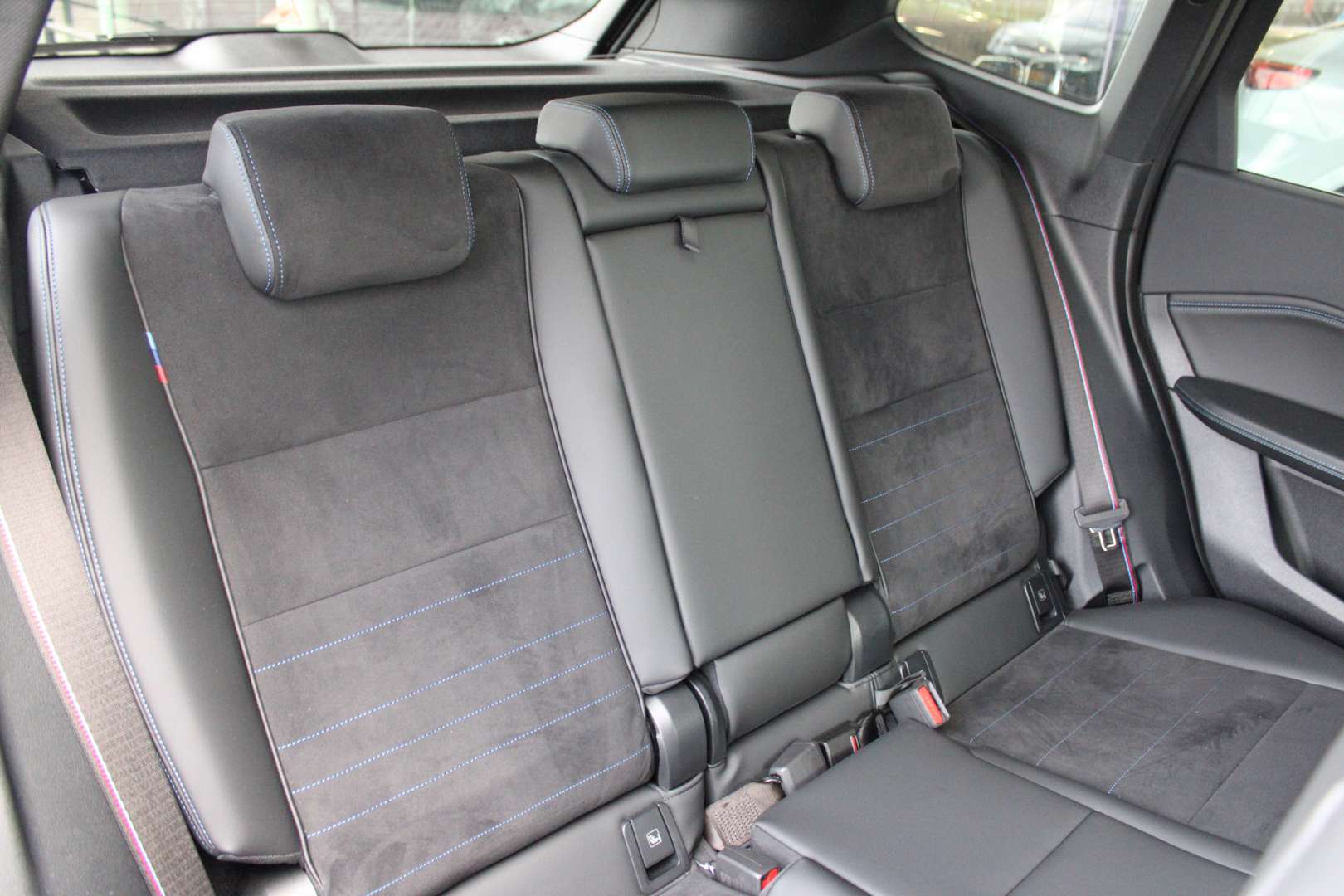BMW X1 M35i High Executive M Sport - 2024 - Joinsteer - #9