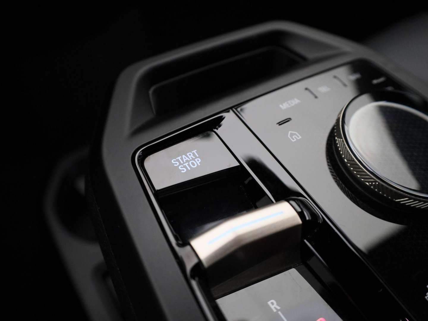 BMW IX High Executive XDrive40 - 2022 - Joinsteer - #32