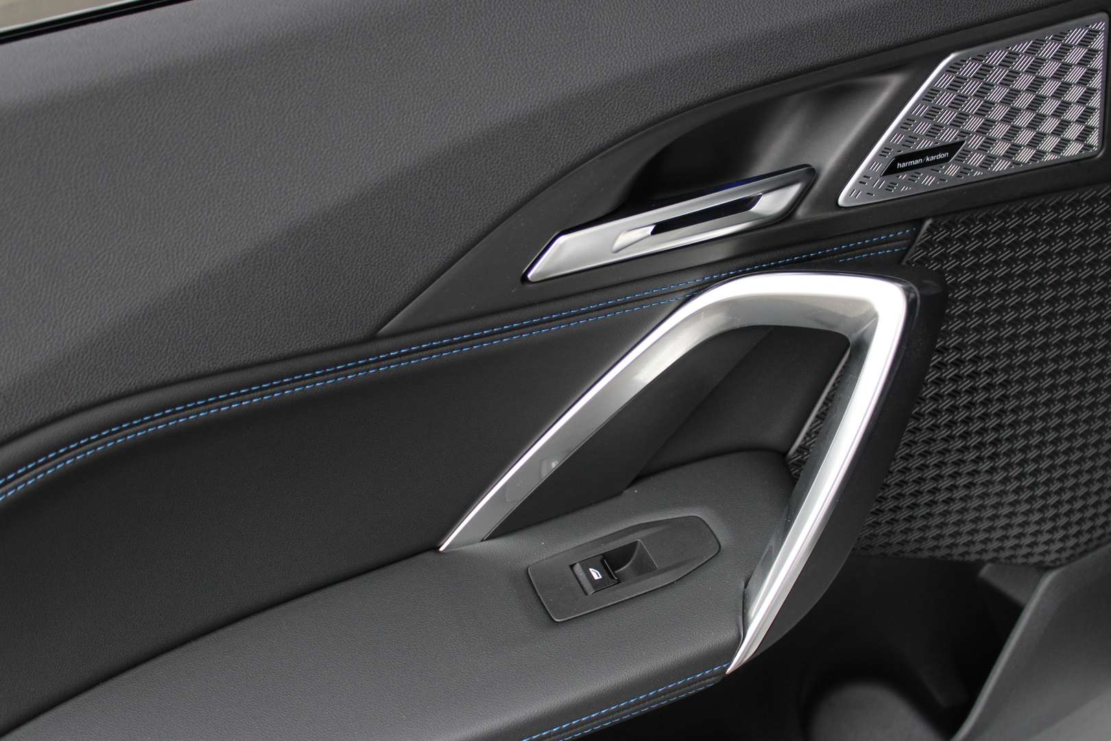 BMW X1 M35i High Executive M Sport - 2024 - Joinsteer - #40