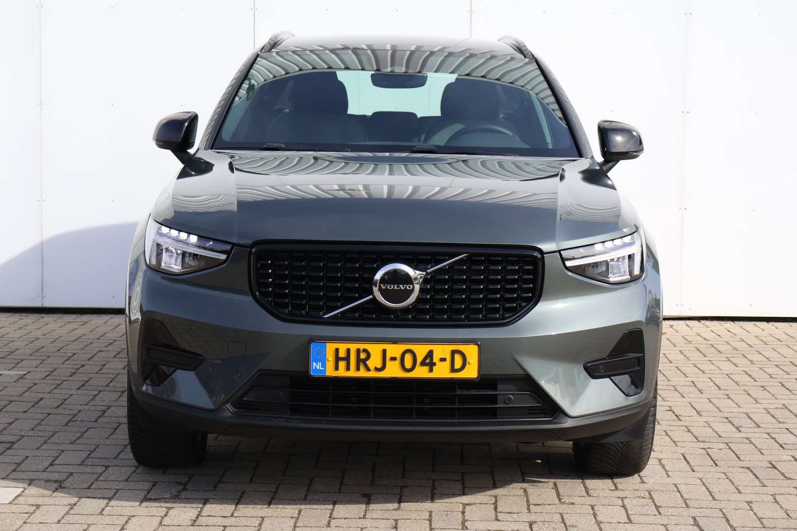 Volvo XC40 B4 Plus - 2025 - Joinsteer - #1