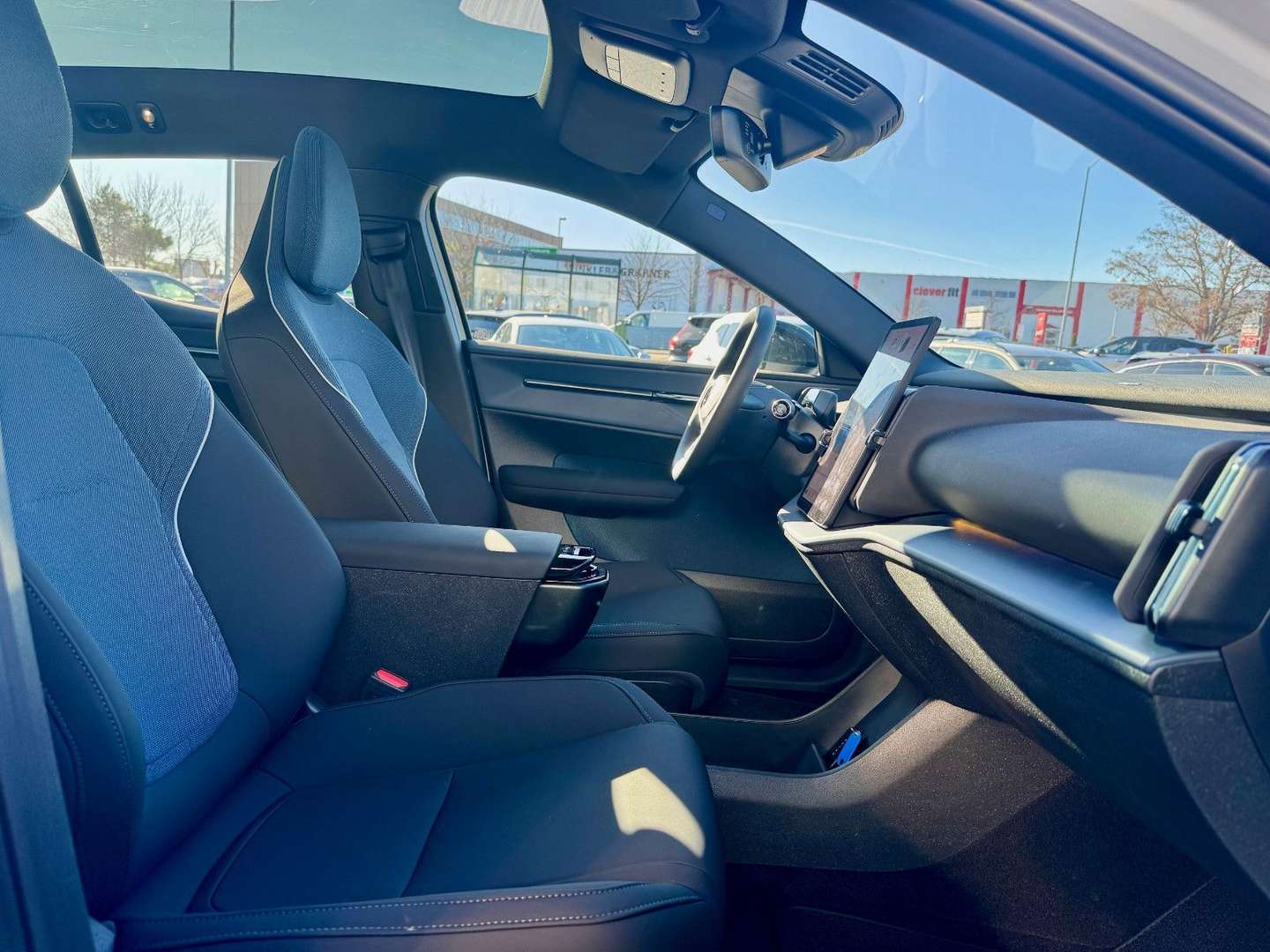 Volvo EX30 Recharge Ultra - 2025 - Joinsteer - #15