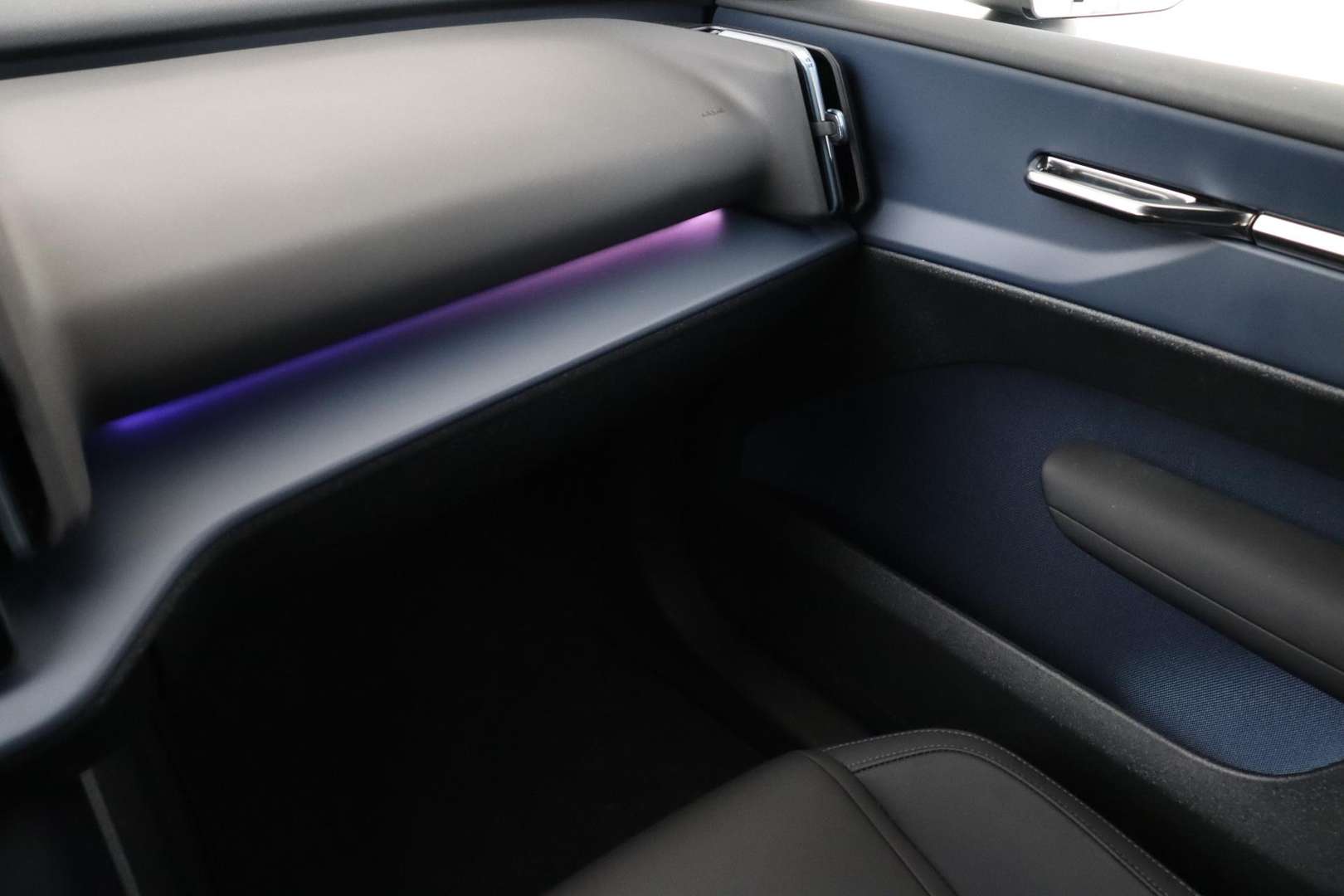 Volvo EX30 Single Motor Plus - 2024 - Joinsteer - #15