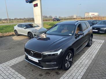 Volvo XC60 T6 Recharge Core — photo 26