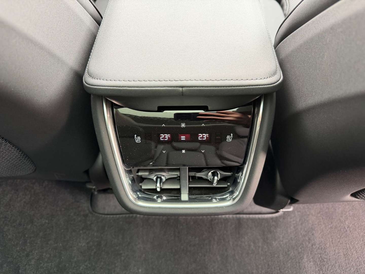 Volvo EX90 Plus - 2025 - Joinsteer - #14