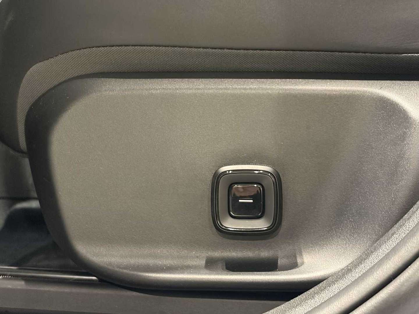 Volvo EX30 Ultra Extended Range - 2024 - Joinsteer - #6