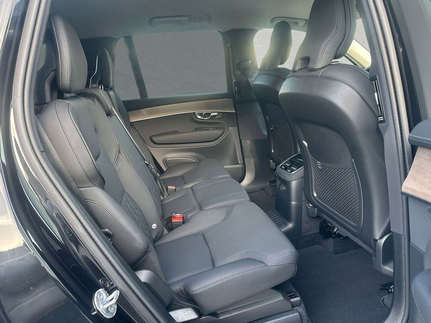 Volvo XC90 T8 Plus - 2025 - Joinsteer - #4