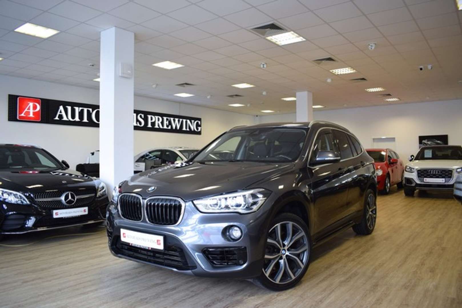 BMW X1 SDrive20i Sport Line - 2018 - Joinsteer - #1