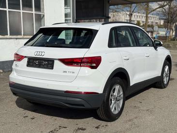Audi Q3 35 TFSI — photo 5