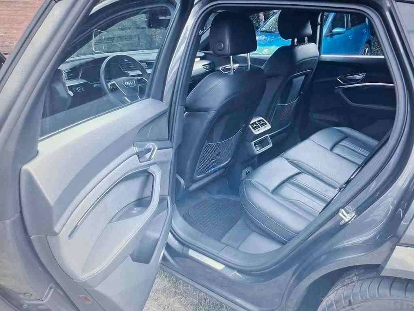 Audi E-tron Black S - 2022 - Joinsteer - #8