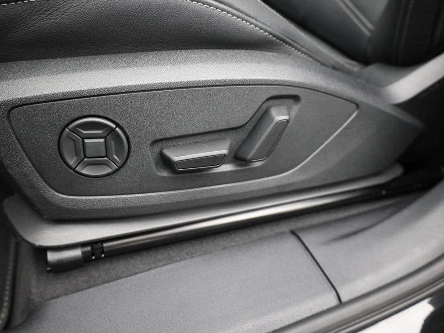 Audi Q3 Sportback S Line 45 TFSIe - 2023 - Joinsteer - #25