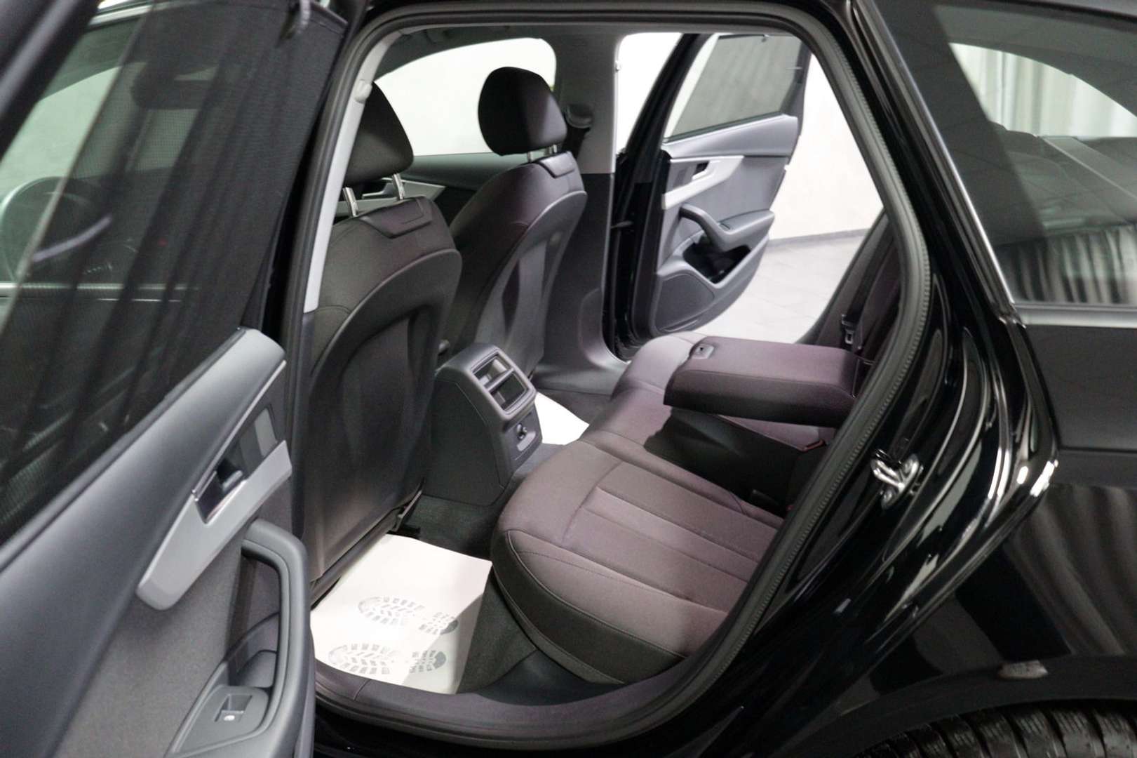 Audi A4 Avant 35 TDI - 2023 - Joinsteer - #6