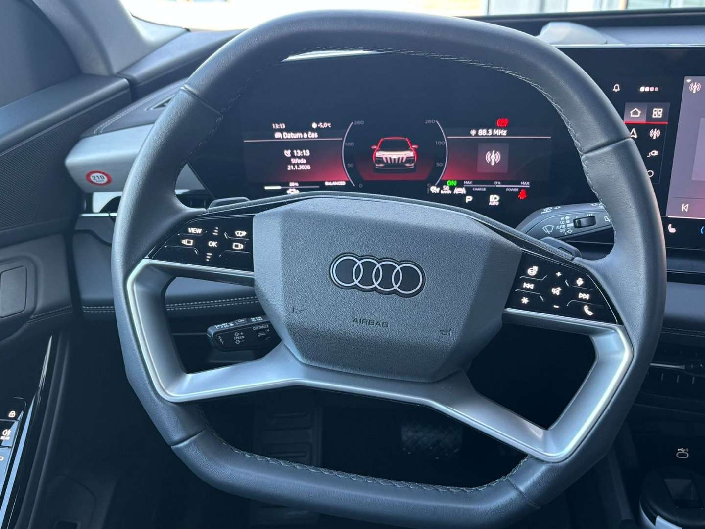 Audi Q6 E-tron S Line Performance - 2025 - Joinsteer - #11