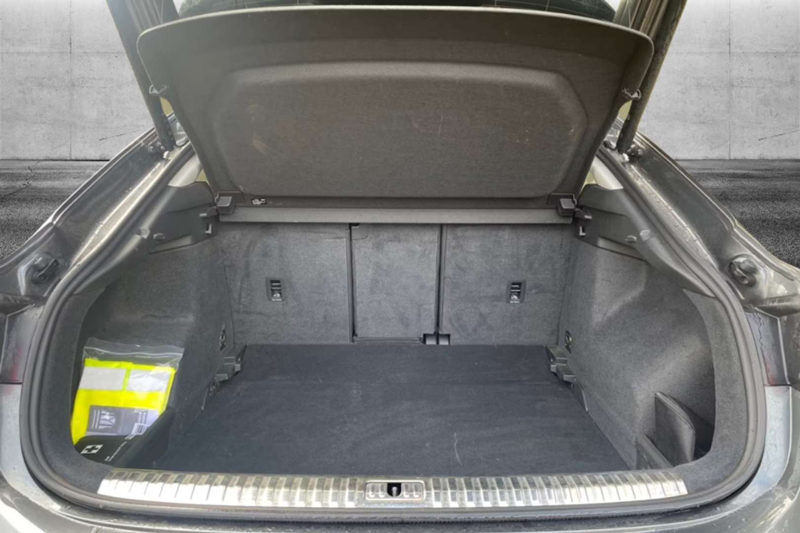 Audi Q3 S Line Edition 35 TDI - 2024 - Joinsteer - #6