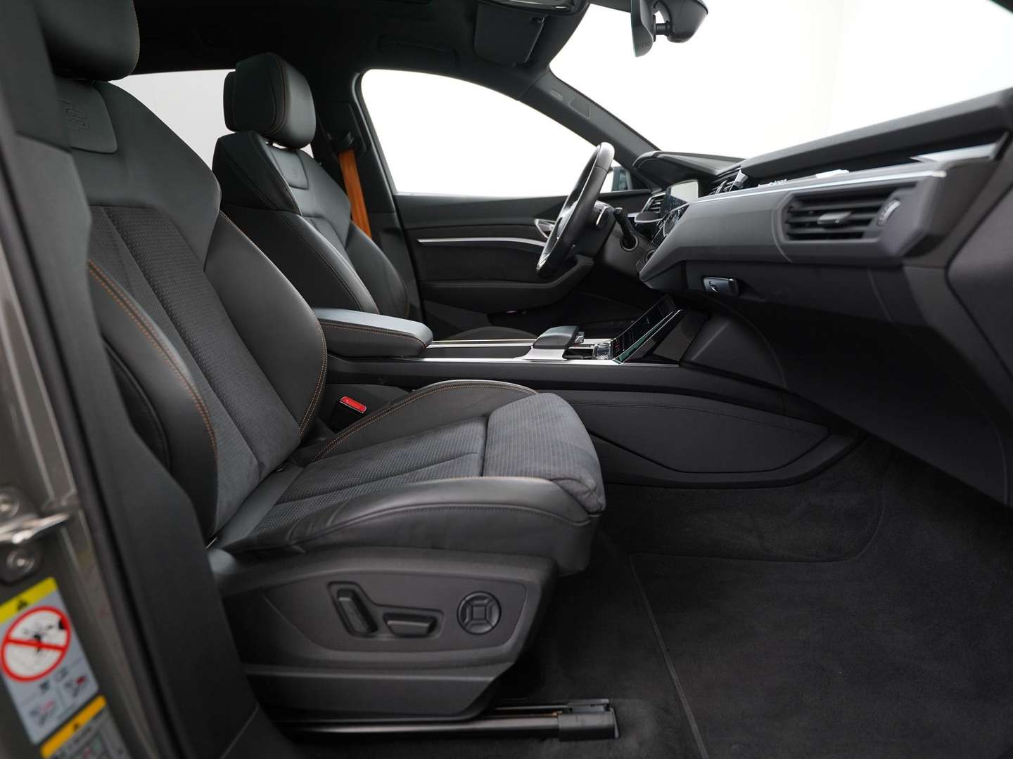 Audi E-tron S Line Black Edition 55 - 2022 - Joinsteer - #3