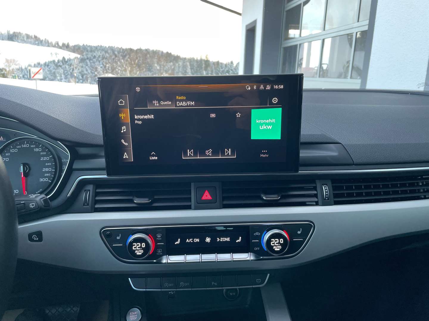 Audi A4 S Line Avant 35 TDI - 2022 - Joinsteer - #16