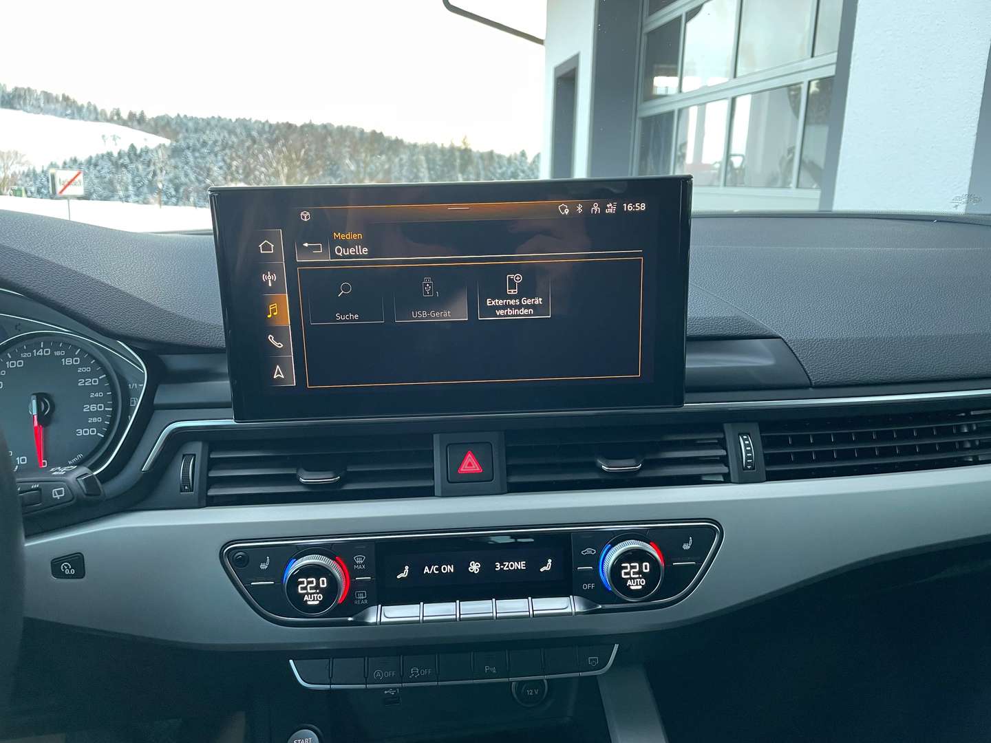 Audi A4 S Line Avant 35 TDI - 2022 - Joinsteer - #17