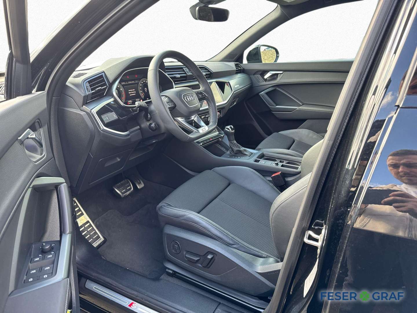 Audi Q3 Sportback S Line 35 TFSI - 2024 - Joinsteer - #10