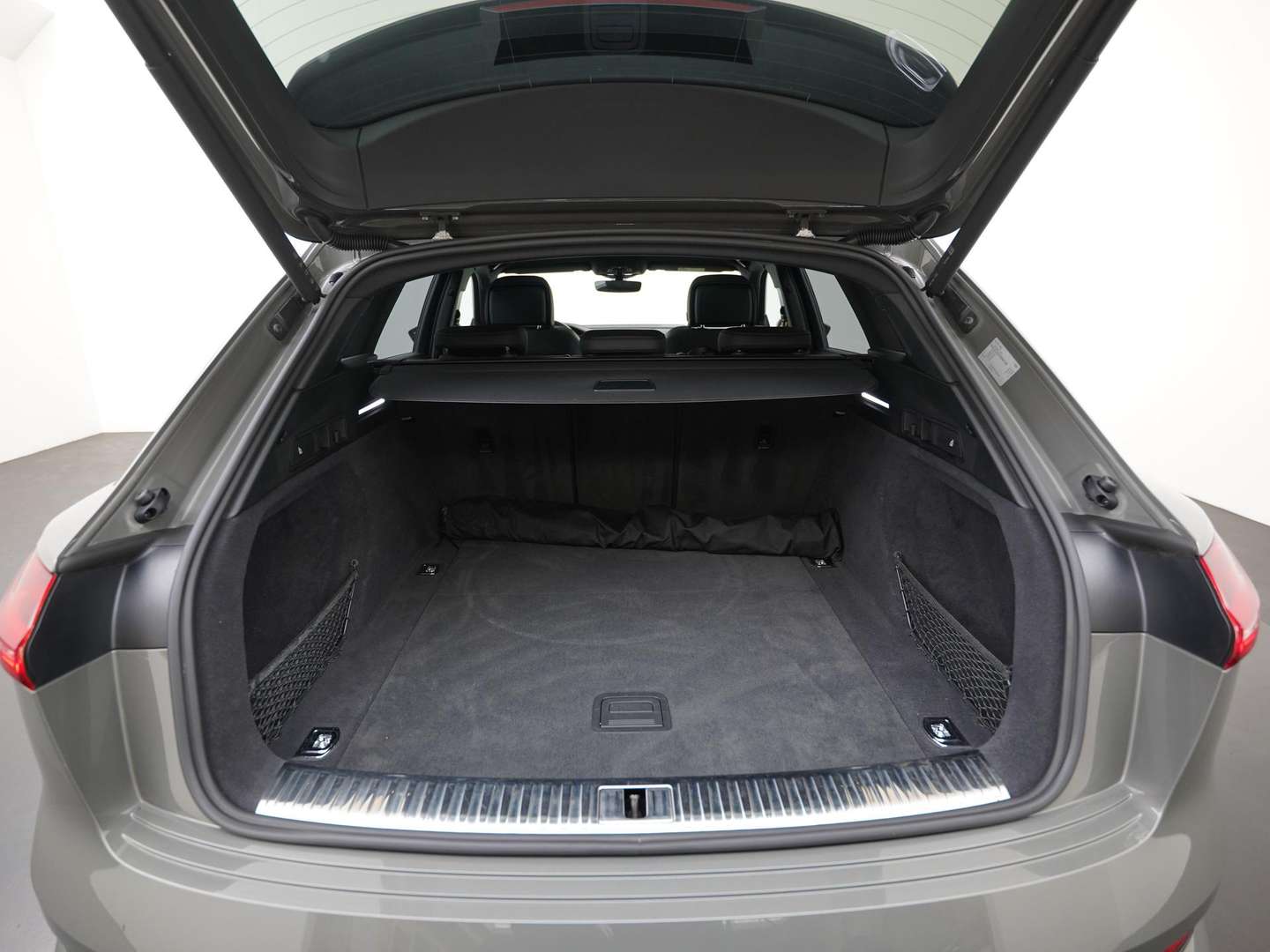 Audi E-tron S Line Black Edition 55 - 2022 - Joinsteer - #32