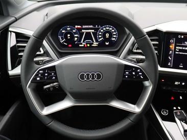 Audi Q4 E-tron Advanced 40 TFSI — photo 15