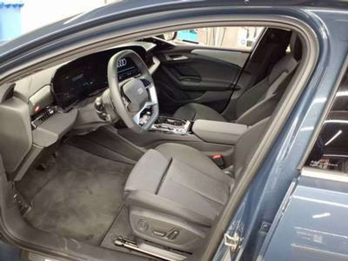 Audi A6 E-tron S Line - 2025 - Joinsteer - #3