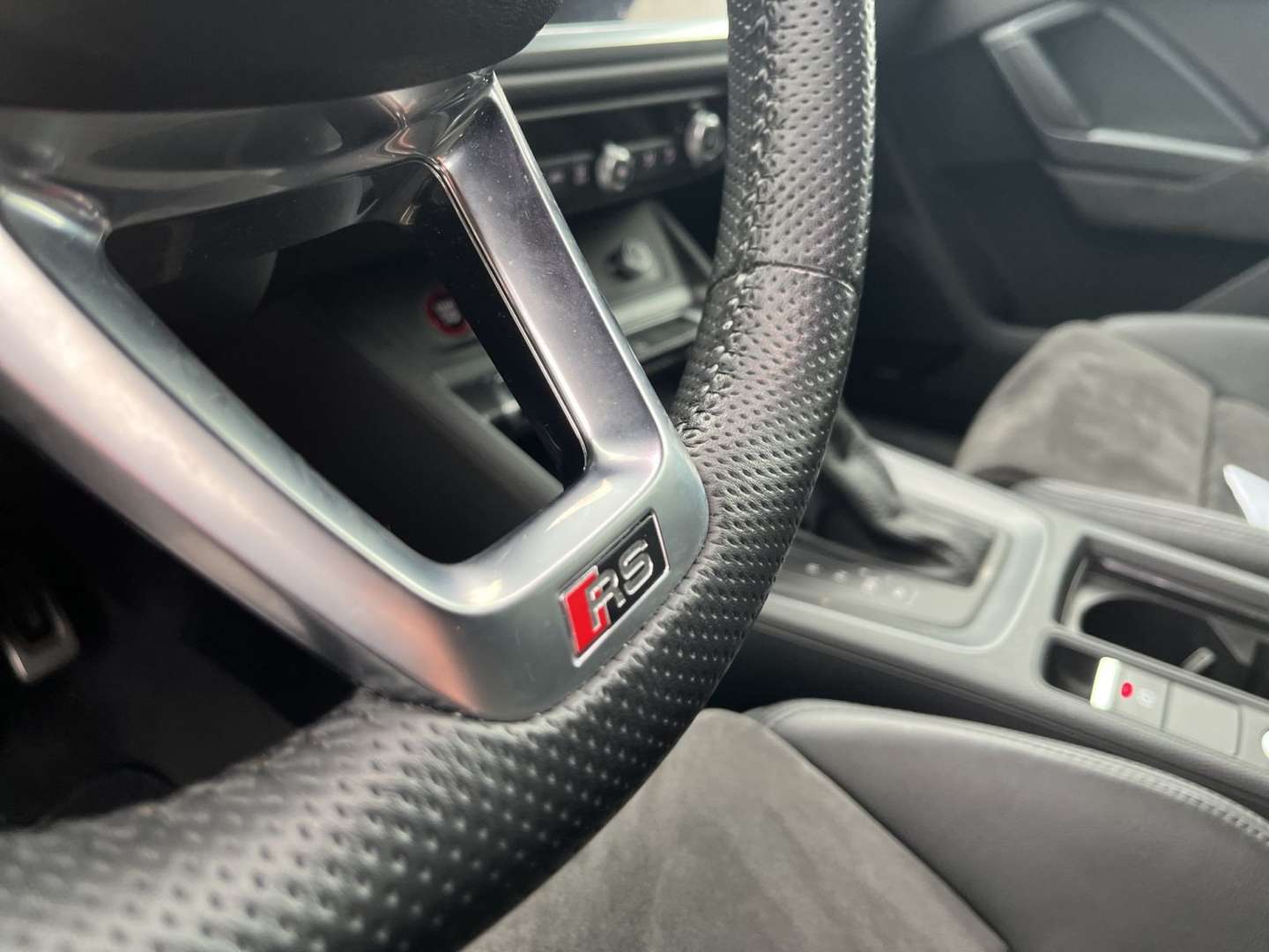 Audi RSQ3 2.5 TFSI - 2022 - Joinsteer - #18
